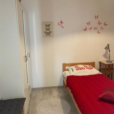 Apartmani Kate Stari Grad  Εξωτερικό φωτογραφία
